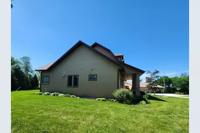 573 State Highway 30, Pipestone, MN 56164 - Photo 10