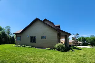 573 State Hwy 30, Pipestone, MN 56164 - Photo 10