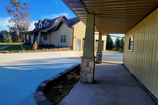 573 State Hwy 30, Pipestone, MN 56164 - Photo 18