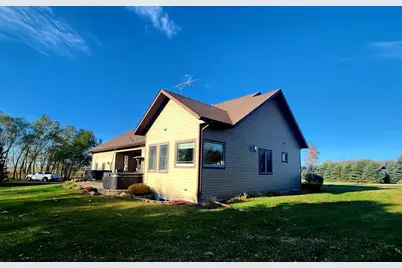573 State Highway 30, Pipestone, MN 56164 - Photo 12