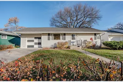 1718 15th Street S, Fargo,  58103 - Photo 1