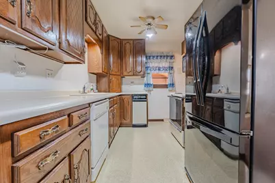 1718 15th Street S, Fargo,  58103 - Photo 8