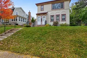 1229 Juliet Ave, Saint Paul, MN 55105 - Photo 1