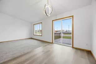 1133 39th Ave S, Moorhead, MN 56560 - Photo 8