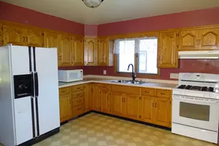 1222 Durand St, Durand, WI 54736 - Photo 10