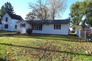 1222 Durand St, Durand, WI 54736 - Photo 4