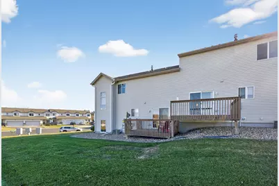 738 Baylee Place SW, Pine Island, MN 55963 - Photo 8