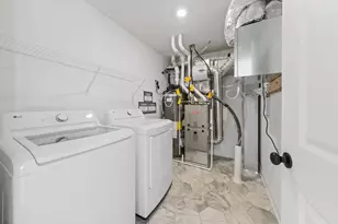 5413 Queens Dr NW, Rochester, MN 55901 - Photo 22