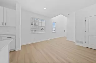 5413 Queens Dr NW, Rochester, MN 55901 - Photo 8