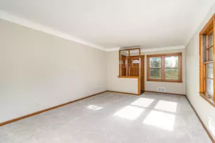 1001 Geranium Ave E, Saint Paul, MN 55106 - Photo 4