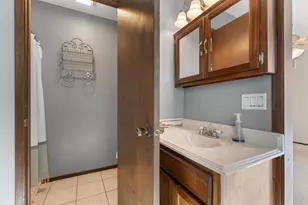 737 Meadow Run Dr SW, Rochester, MN 55902 - Photo 14