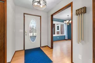 737 Meadow Run Dr SW, Rochester, MN 55902 - Photo 2