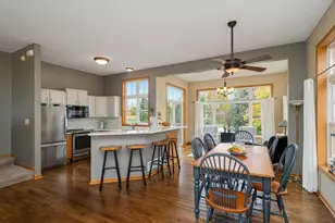 20159 Holister Ln, Lakeville, MN 55044 - Photo 8