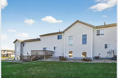 740 Baylee Place SW, Pine Island, MN 55963 - Photo 6