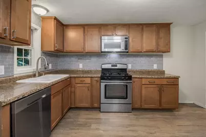 398 Banfil Street, Saint Paul, MN 55102 - Photo 6