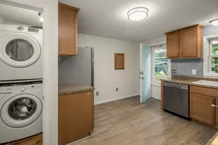 398 Banfil St, Saint Paul, MN 55102 - Photo 8