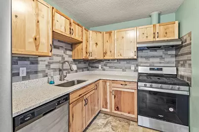 7860 83rd Court N, Brooklyn Park, MN 55445 - Photo 4