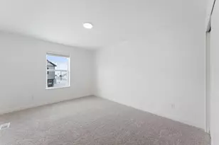 5231 Long Pointe Pass, Woodbury, MN 55129 - Photo 16