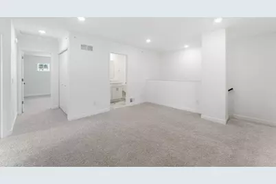 5231 Long Pointe Pass, Woodbury, MN 55129 - Photo 12