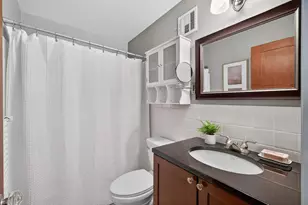 2700 W 44th St, Minneapolis, MN 55410 - Photo 16