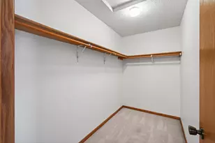 2074 Parkway Ave, Shakopee, MN 55379 - Photo 14