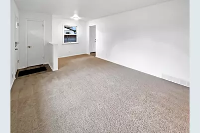 8610 31st Avenue N, Crystal, MN 55427 - Photo 4