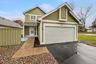 1410 Granada Tr N, Oakdale, MN 55128 - Photo 1