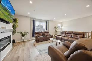 13485 Territorial Cir N, Maple Grove, MN 55369 - Photo 8