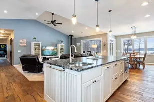 12324 Sorenson Lake Rd, Merrifield, MN 56465 - Photo 8