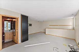 2650 University Ave W, Saint Paul, MN 55114 - Photo 8