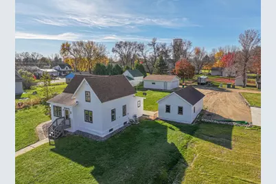 715 Prospect Avenue S, Sauk Centre Township, MN 56378 - Photo 1