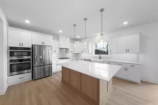 1955 Royal Blvd N, Lake Elmo, MN 55042 - Photo 4