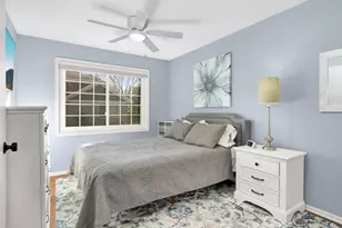 523 Lovell Ave, Roseville, MN 55113 - Photo 18