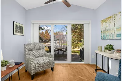 523 Lovell Avenue, Roseville, MN 55113 - Photo 8