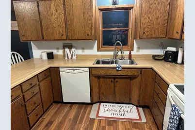 537 Cedar Avenue, Westbrook, MN 56183 - Photo 2