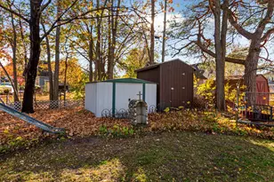 531 2nd St NW, Faribault, MN 55021 - Photo 6