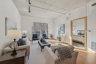 212 1st Street N, Minneapolis, MN 55401 - Photo 2