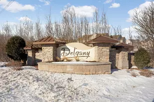 18481 98th Pl N, Maple Grove, MN 55311 - Photo 38