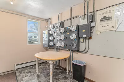 1900 Vincent Avenue N, Minneapolis, MN 55411 - Photo 24