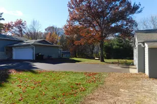 8175 Diane St, Circle Pines, MN 55014 - Photo 4