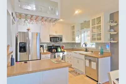 8175 Diane Street, Circle Pines, MN 55014 - Photo 10