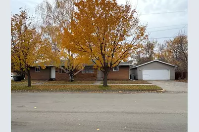 1621 9th Avenue S, Moorhead, MN 56560 - Photo 2