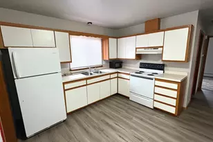 1621 9th Ave S, Moorhead, MN 56560 - Photo 4