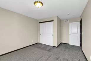 12484 Bataan St NE, Blaine, MN 55449 - Photo 24