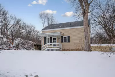 227 3rd Avenue NE, Faribault, MN 55021 - Photo 4