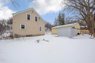 227 3rd Avenue NE, Faribault, MN 55021 - Photo 10
