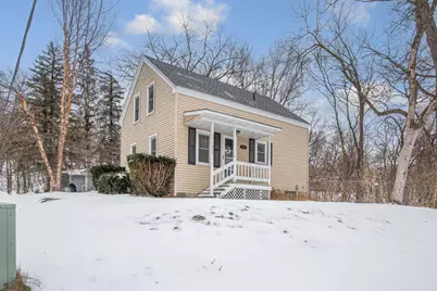 227 3rd Avenue NE, Faribault, MN 55021 - Photo 2