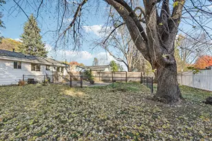 9141 N 35th Ave N, Crystal, MN 55427 - Photo 32