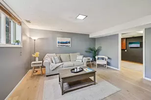 9141 N 35th Ave N, Crystal, MN 55427 - Photo 24