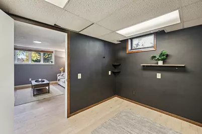 9141 N 35th Avenue N, Crystal, MN 55427 - Photo 30